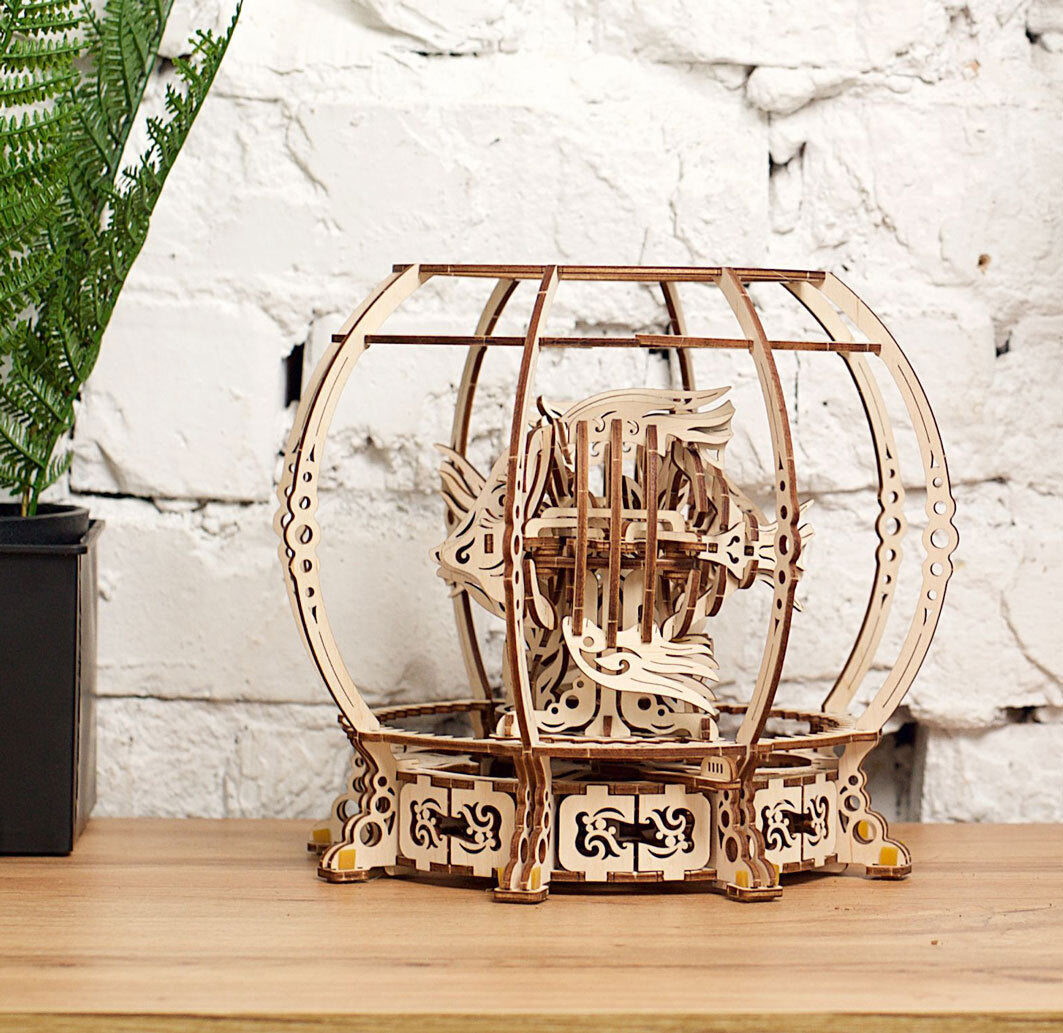 70155-ugears-mechanical-aquarium-mechanical-wooden-3d-puzzle-32pc
