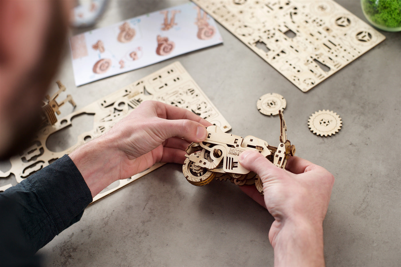 70168-ugears-moto-compact-folding-scooter-wooden-3d-puzzle-192pc