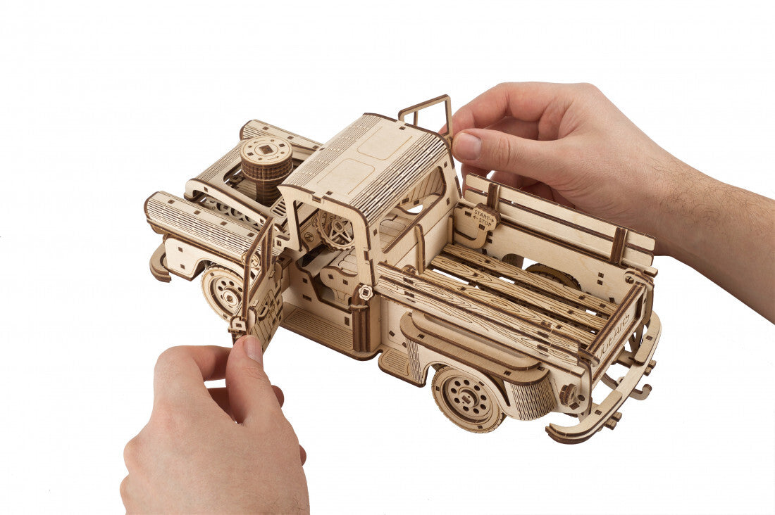 70171-ugears-pickup-lumberjack-mechanical-diy-wooden-3d-puzzle-460pc