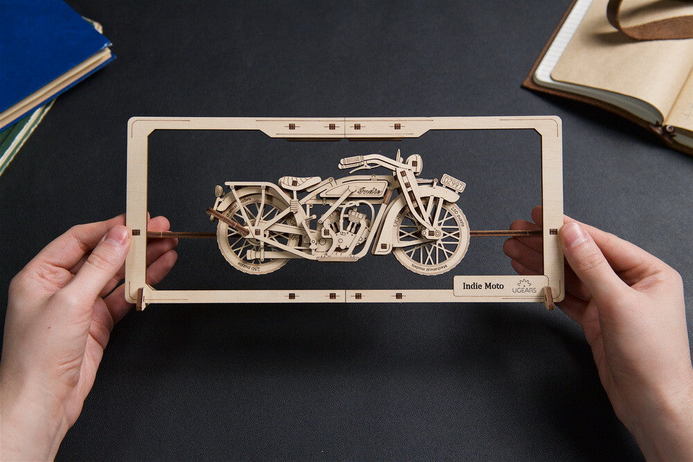 70194-ugears-indie-moto-puzzle-mechanical-wooden-2-5d-puzzle-42pc