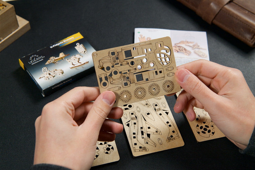 70197-u-fidgets-bravery-mechanical-diy-wooden-3d-puzzle-4pc