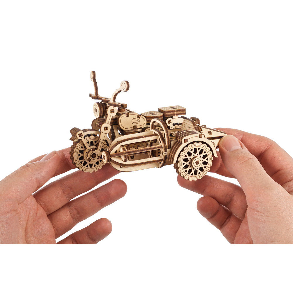70212-ugears-130pcs-hagrids-flying-motor-bike-wooden-mechanical-3d-model-kit-14y