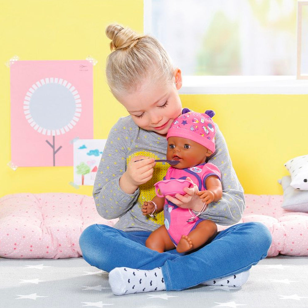 779170-baby-born-food