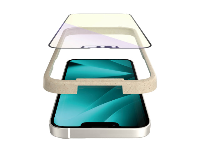 2793-panzerglass-ultrawide-screen-protector-aligner-for-iphone-14-plus