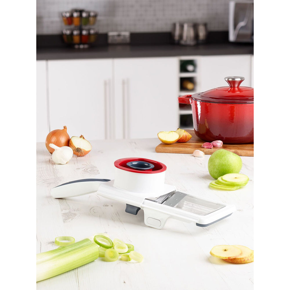 1328-zyliss-easy-control-handheld-slicer-w-adjustable-blade