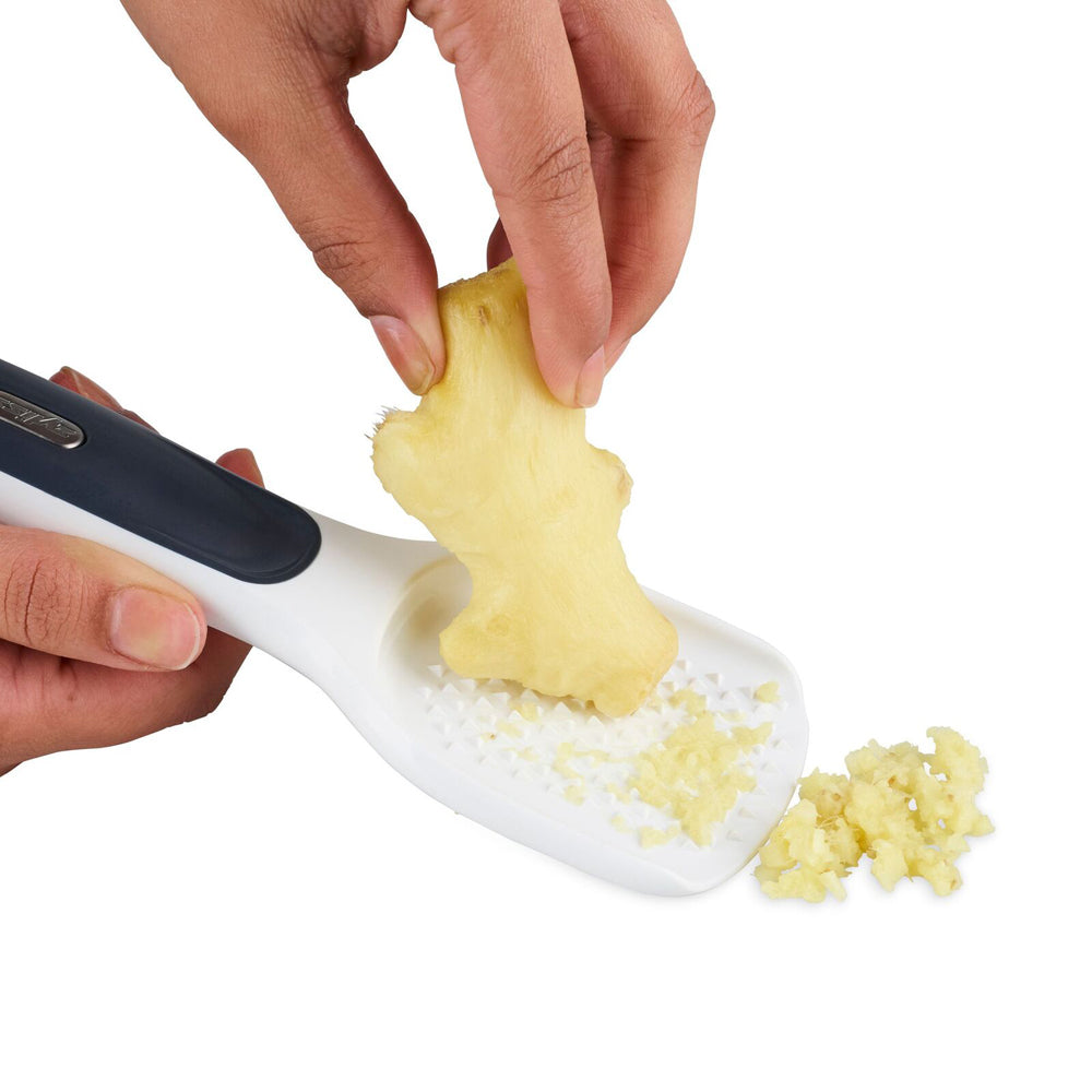 13636-zyliss-19cm-ginger-peeler-grater-2-in-1-kitchen-cutlery-cooking-utensil