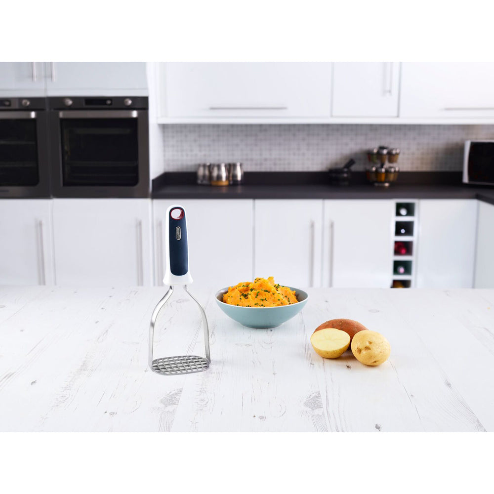 13643-zyliss-stainless-steel-quick-potato-masher-cutlery-utensil