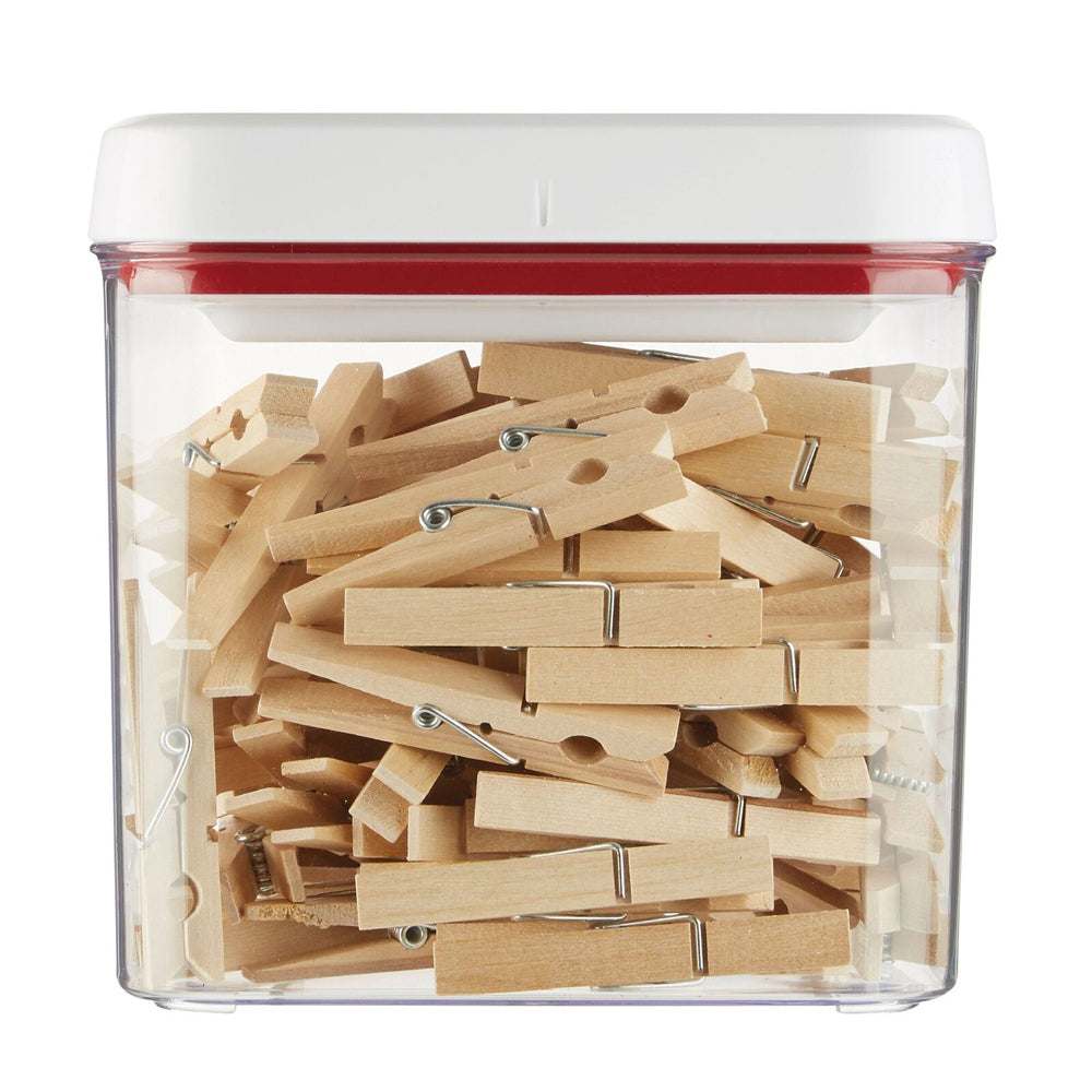 14662-zyliss-twist-seal-1-6l-16cm-rectangle-container-white
