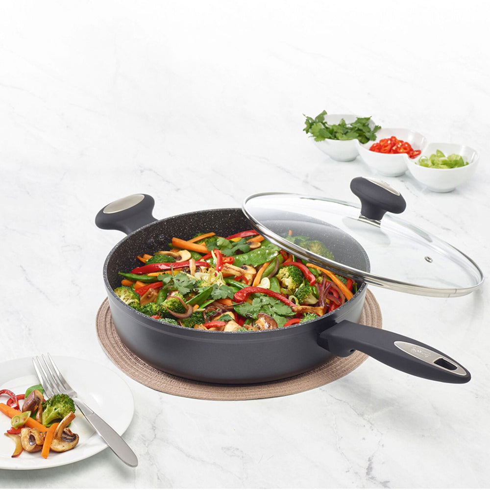 14706-zyliss-ultimate-forged-28cm-non-stick-saute-pan-w-lid-cover-black