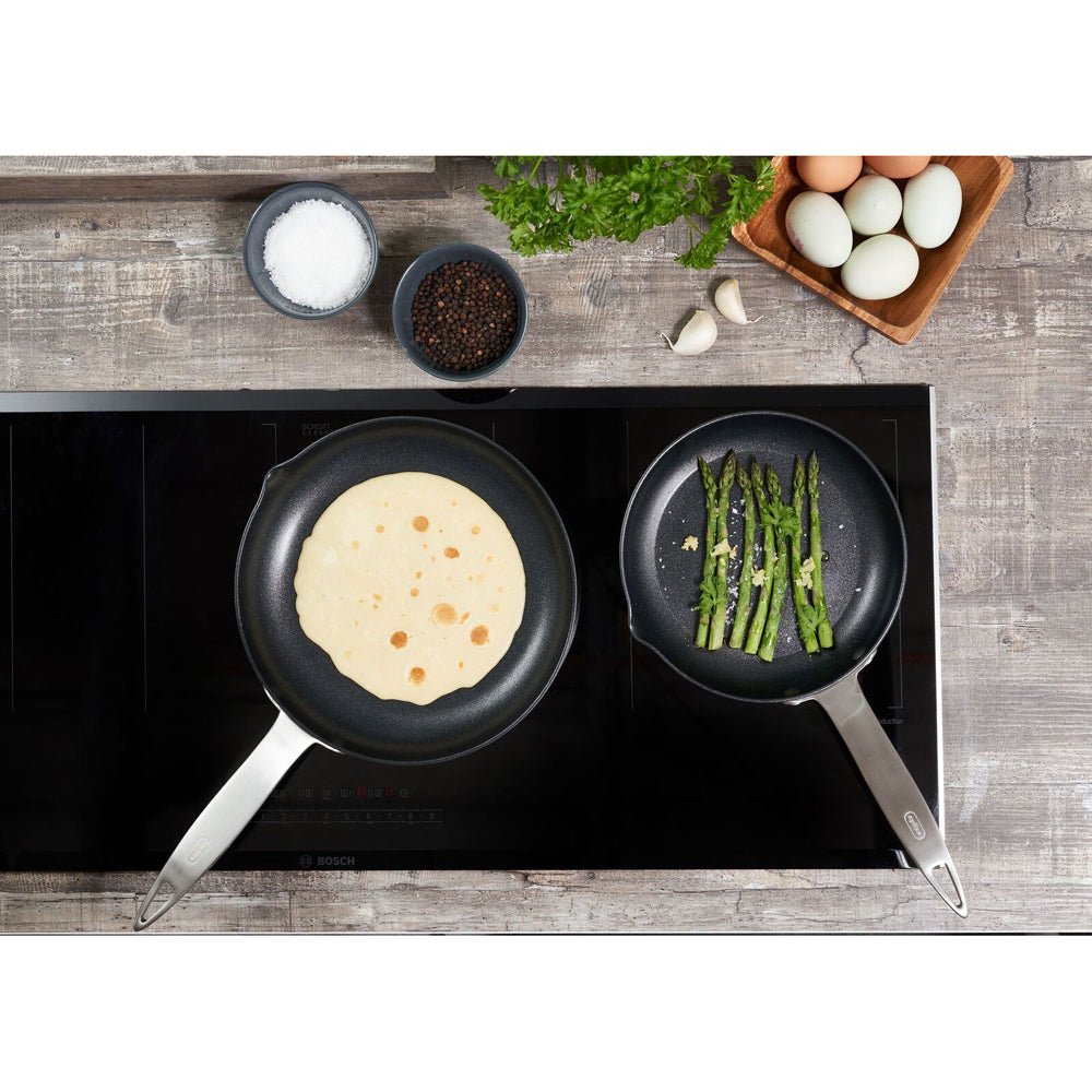 14720-zyliss-ultimate-pro-non-stick-aluminium-20cm-round-frying-pan-black