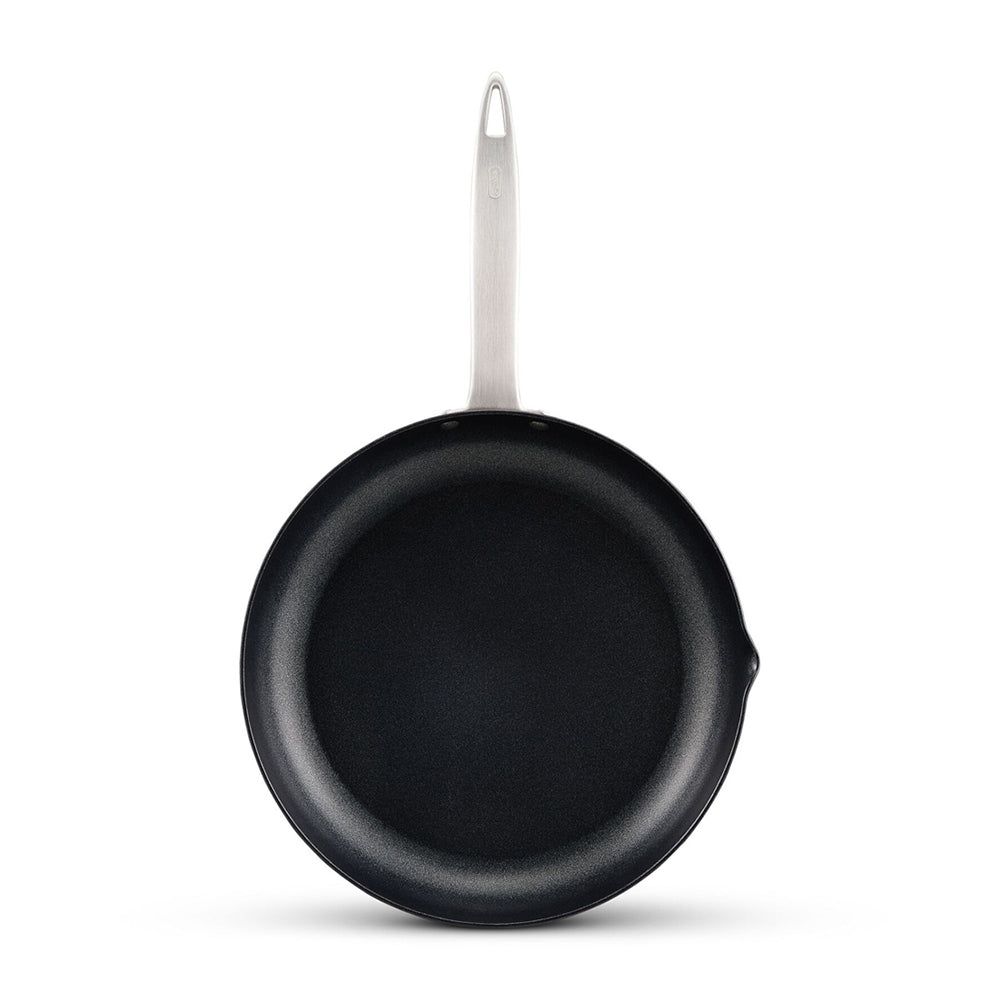 14722-zyliss-ultimate-pro-non-stick-aluminium-28cm-round-frying-pan-black