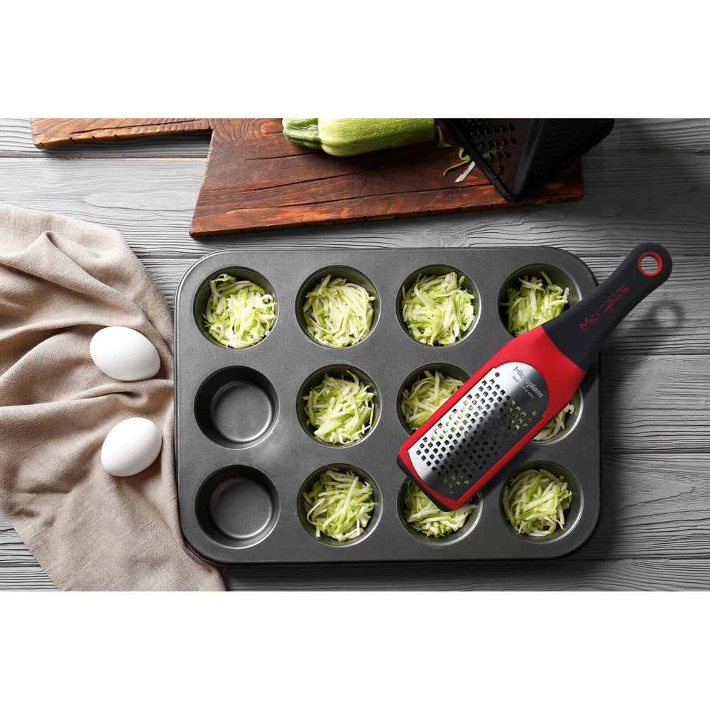 1501-microplane-artisan-coarse-grater-stainless-steel-lime-zester-red