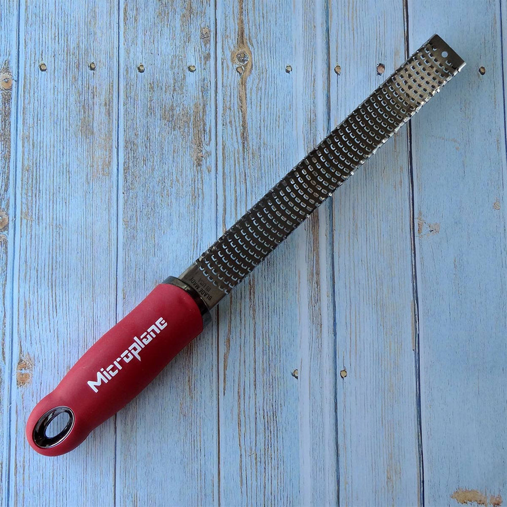 15360-microplane-premium-series-zester-grater-red