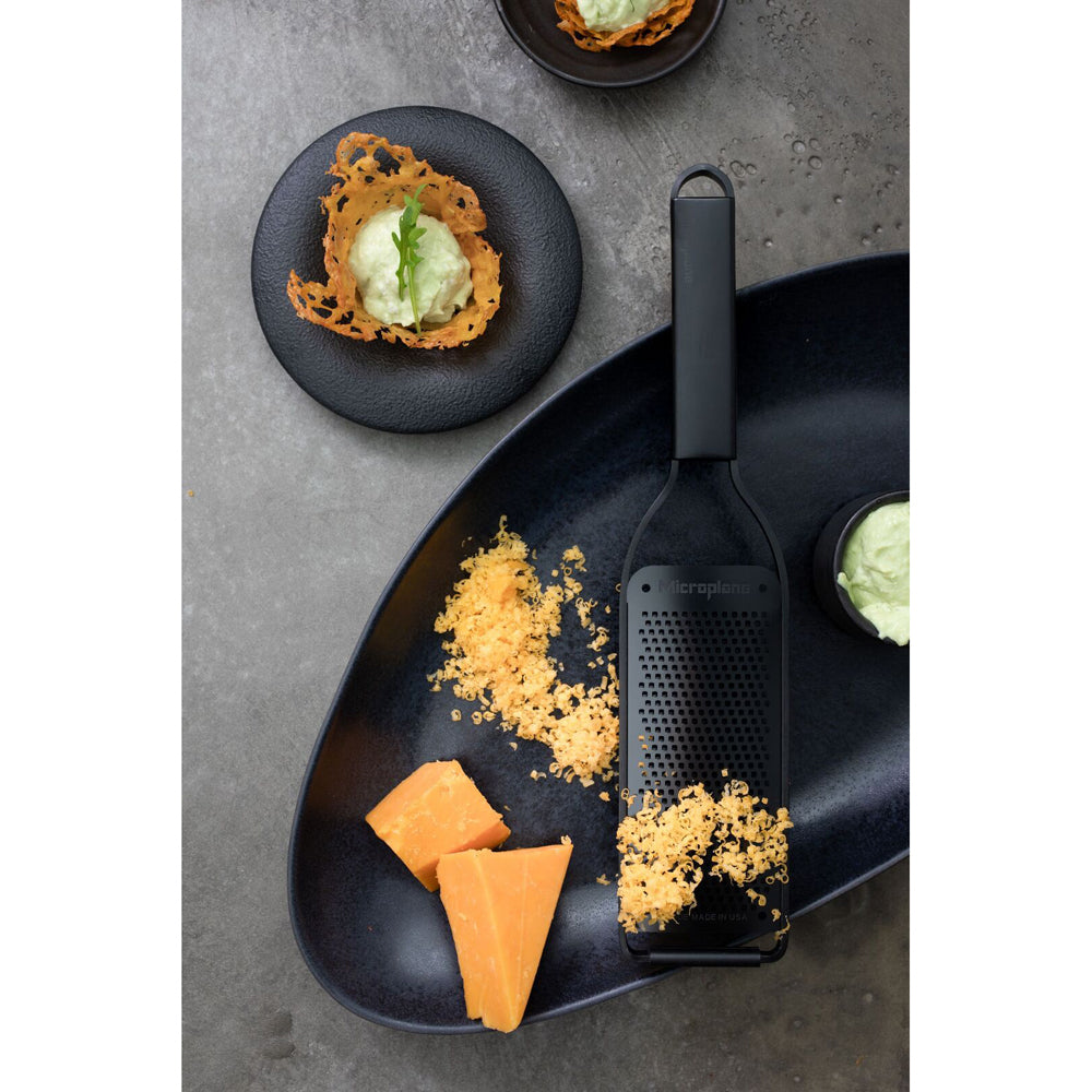 15472-microplane-black-sheep-30cm-fine-stainless-steel-grater