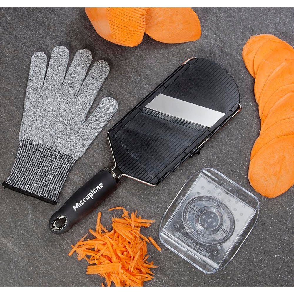 15996-microplane-adjustable-slicer-w-julienne-blade-black