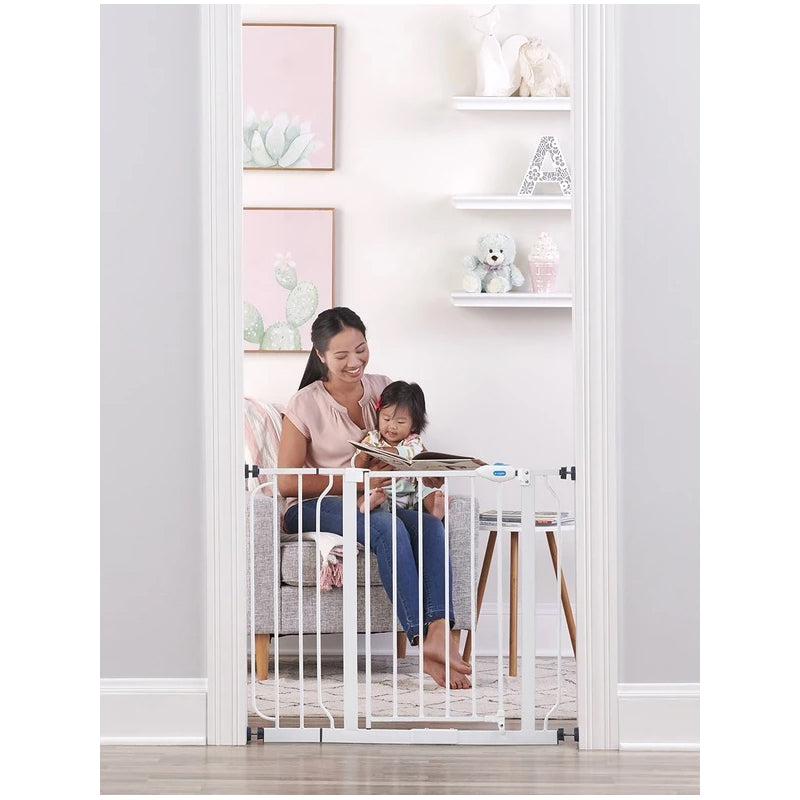 1911161-regalo-extra-wide-children-safety-metal-frame-expandable-gate-white