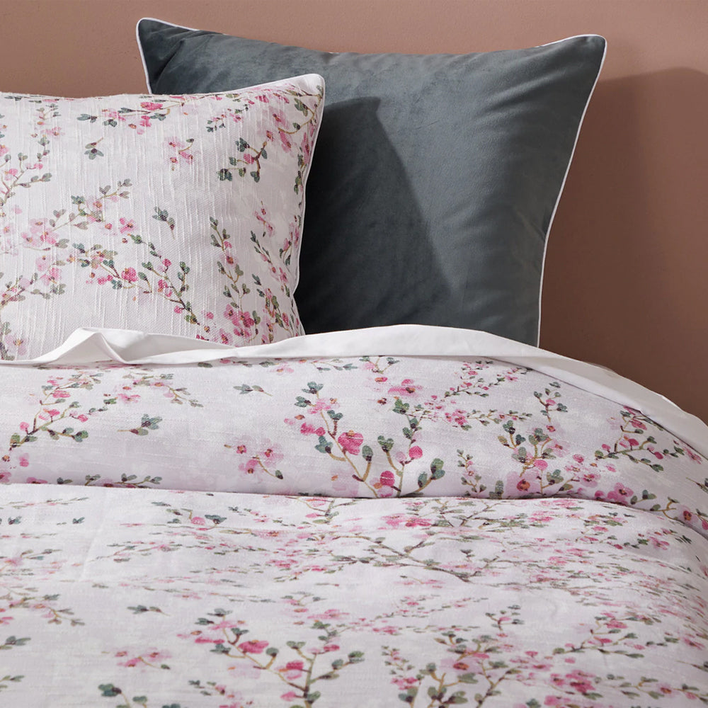 2081544-platinum-milli-queen-bed-size-quilt-cover-set-rose