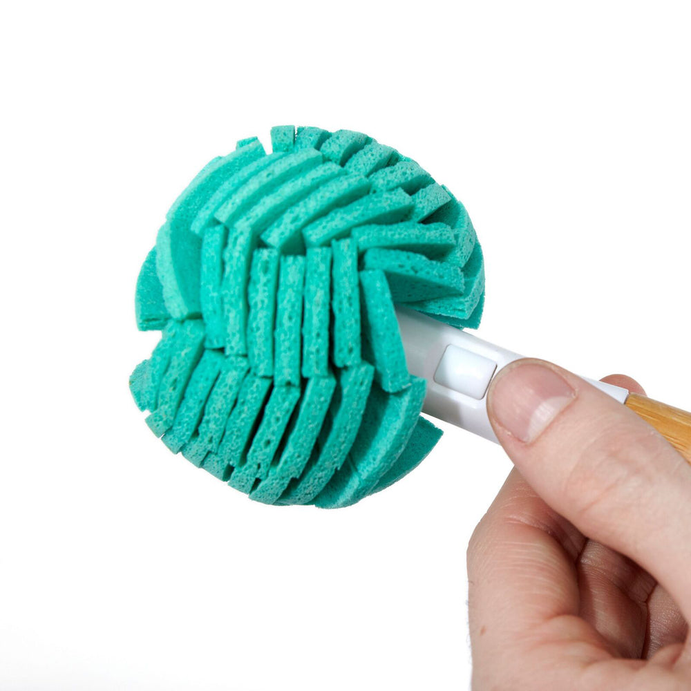 28825-full-circle-crystal-clear-2-replaceable-sponge-glass-cleaner-turquoise