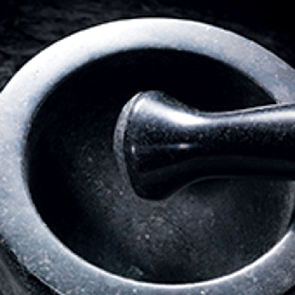 31450-cole-mason-worcester-14cm-granite-pestle-mortar-black
