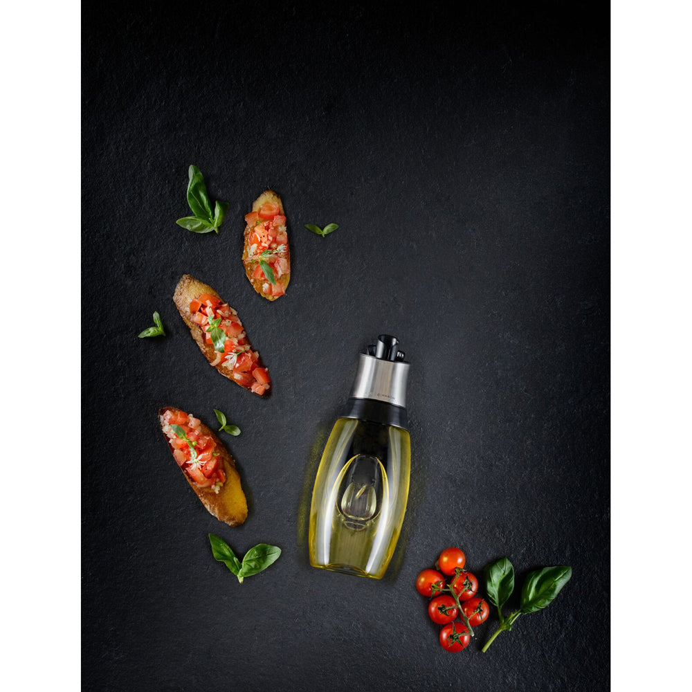 31453-cole-mason-glass-bristol-oil-vinegar-duo-pourer-container