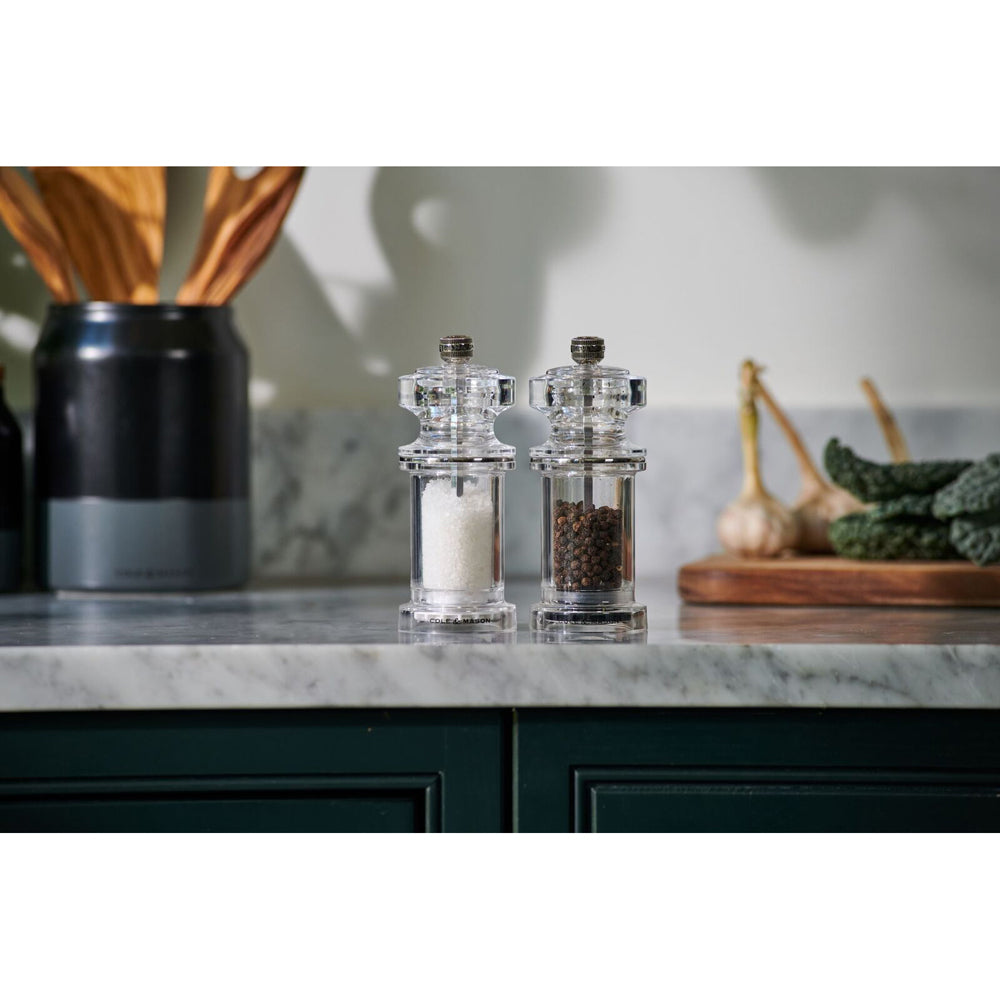 31552-cole-mason-605-acrylic-14cm-salt-mill-spice-grinder-clear