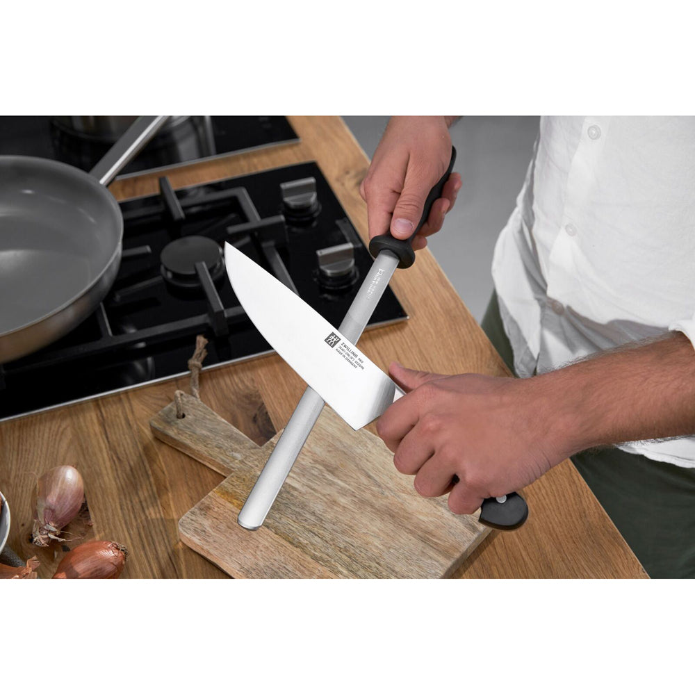 60480-zwilling-26cm-oval-diamond-coated-sharpening-steel-knife-sharpener-black
