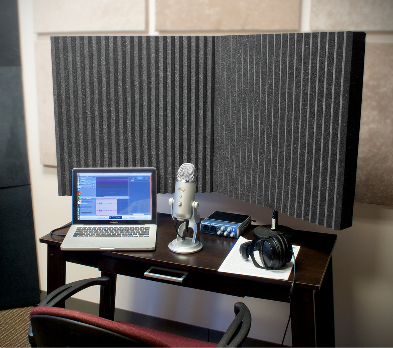 62-deskmaxcha-2x-auralex-deskmax-76-x-61-x-61-cm-podcasting-panels-w-stands-charcoal