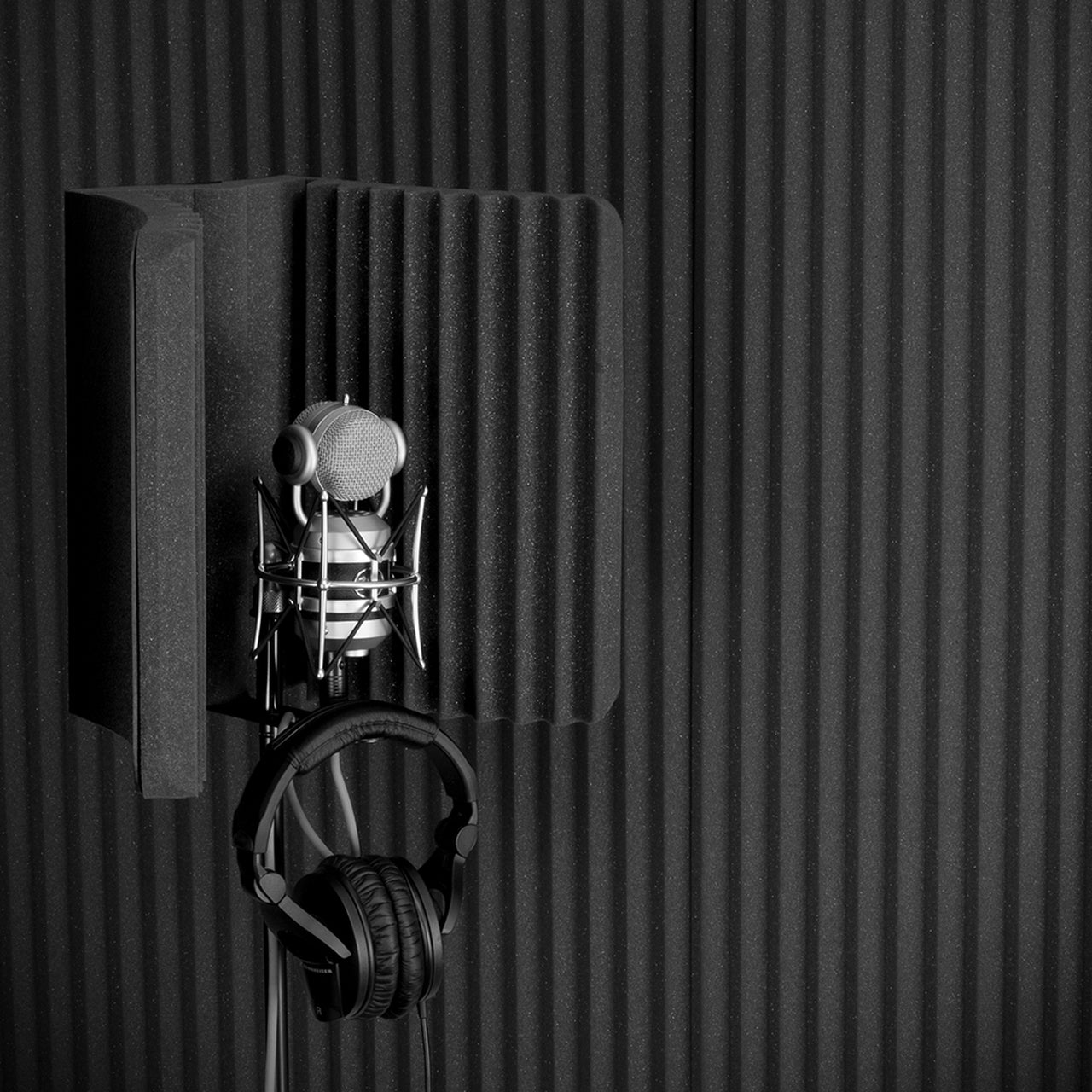 62-mudguard-auralex-mudguard-recording-microphone-isolation-shield-w-hardware-charcoal