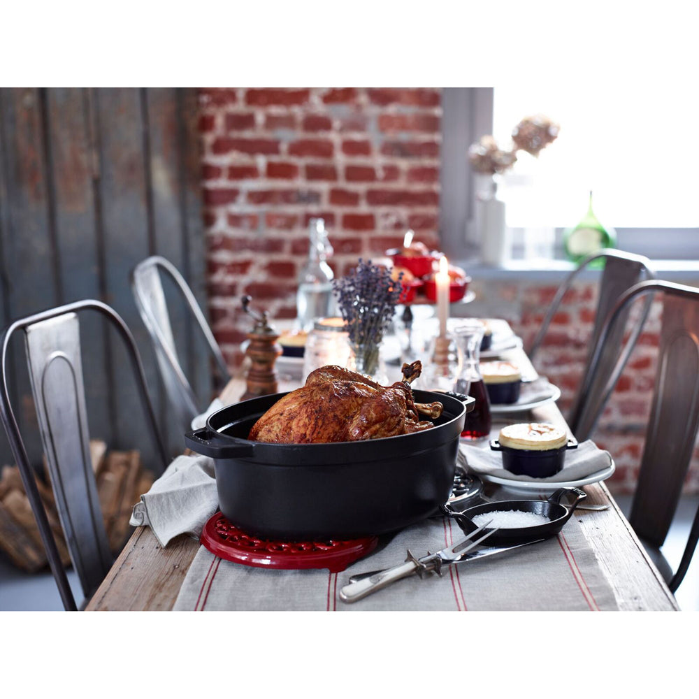 65036-staub-31cm-5-5l-cast-iron-cocotte-pot-oval-w-lid-black