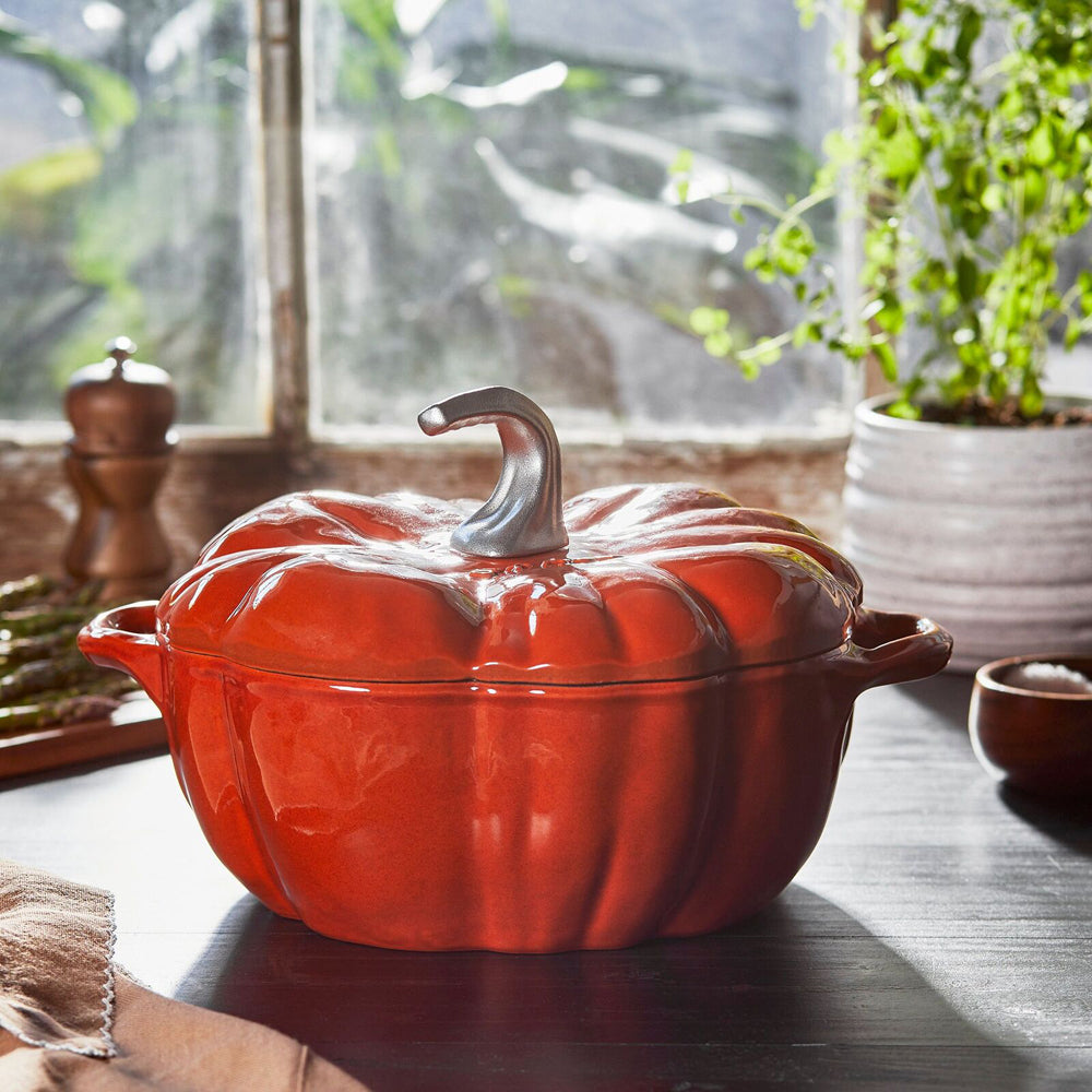651504-staub-24cm-cast-iron-pumpkin-cocotte-pot-w-lid-cinnamon