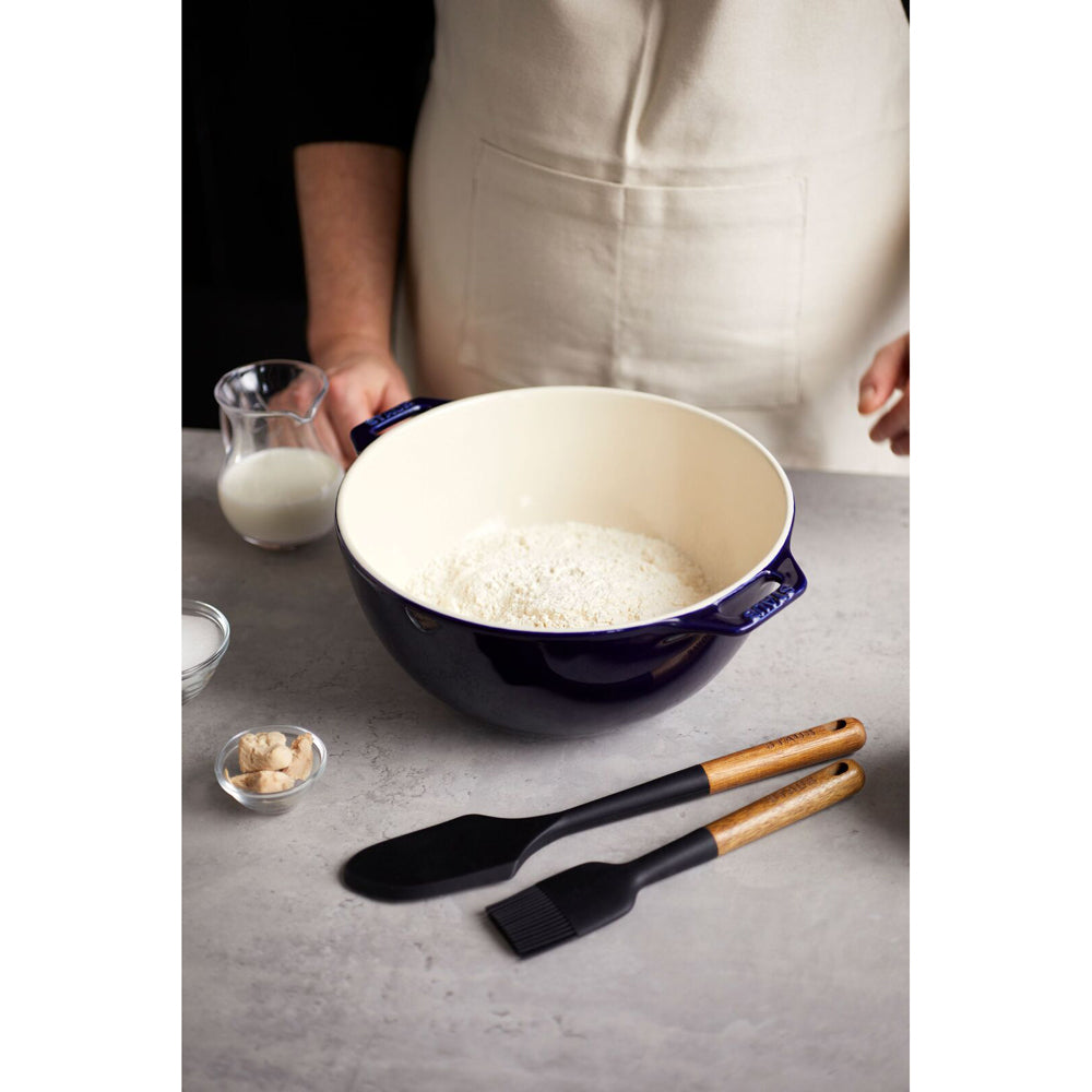 652133-staub-18cm-ceramic-round-salad-bowl-w-handle-dark-blue