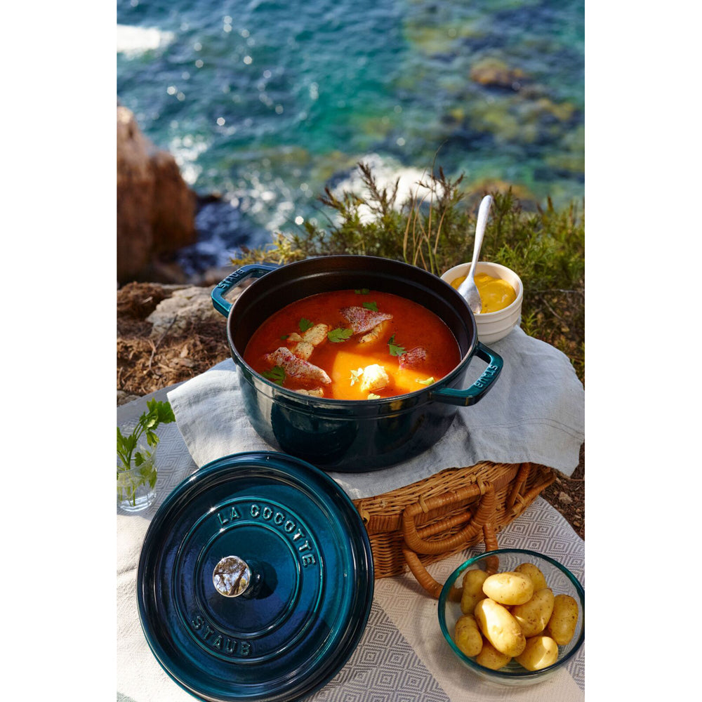 65351-staub-20cm-2-2l-cast-iron-round-cocotte-pot-w-lid-la-mer