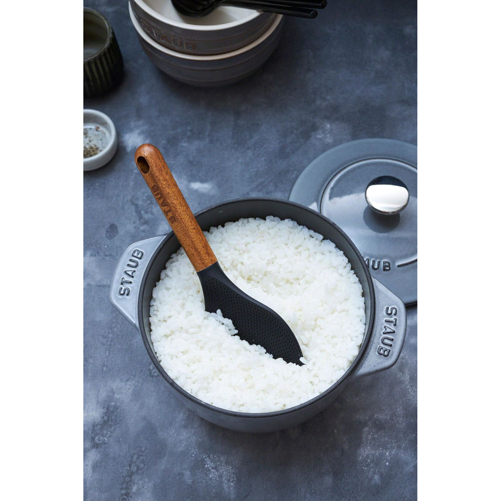 65384-staub-23cm-silicone-rice-spoon-serving-utensil-brown