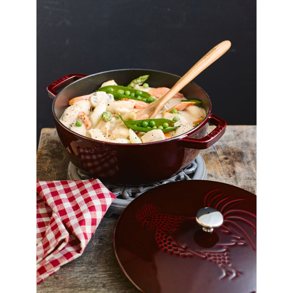 65700-staub-24cm-3-6l-cast-iron-cocotte-pot-french-rooster-w-lid-red