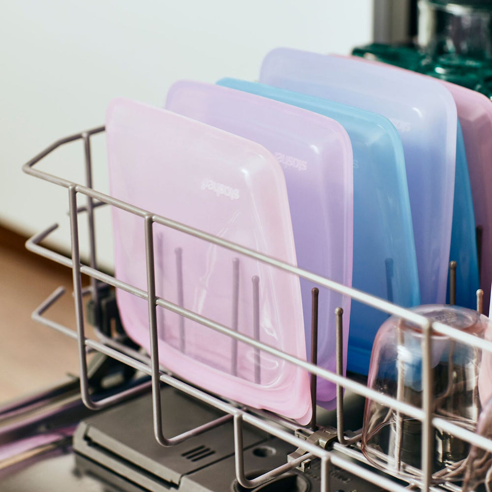 73050-stasher-silicone-828ml-19cm-reusable-sandwich-bag-lavender