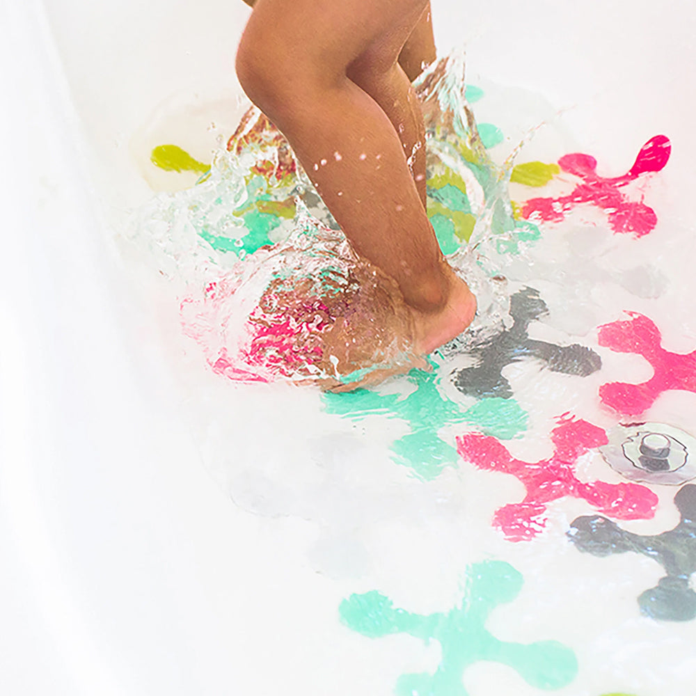 7451-18pc-prince-lionheart-get-a-grip-on-bathtime-kids-bathmats