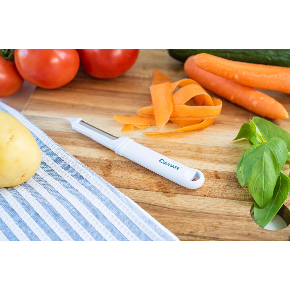 7515-culinare-stainless-steel-plastic-swivel-peeler-white