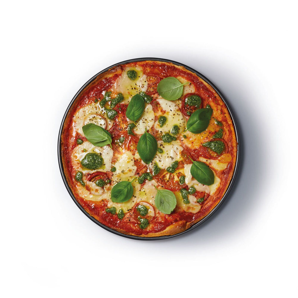 81110-mastercraft-32cm-heavy-base-non-stick-round-pizza-crisper-tray-black