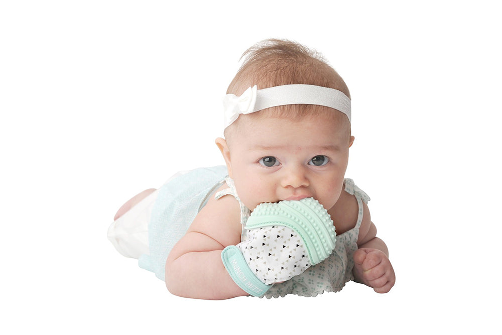 550019-malarkey-kids-munch-mitt-baby-teething-mitten-silicone-mint-green