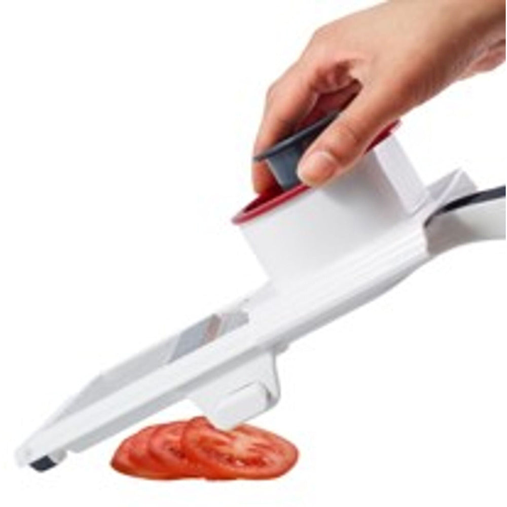 1328-zyliss-easy-control-handheld-slicer-w-adjustable-blade