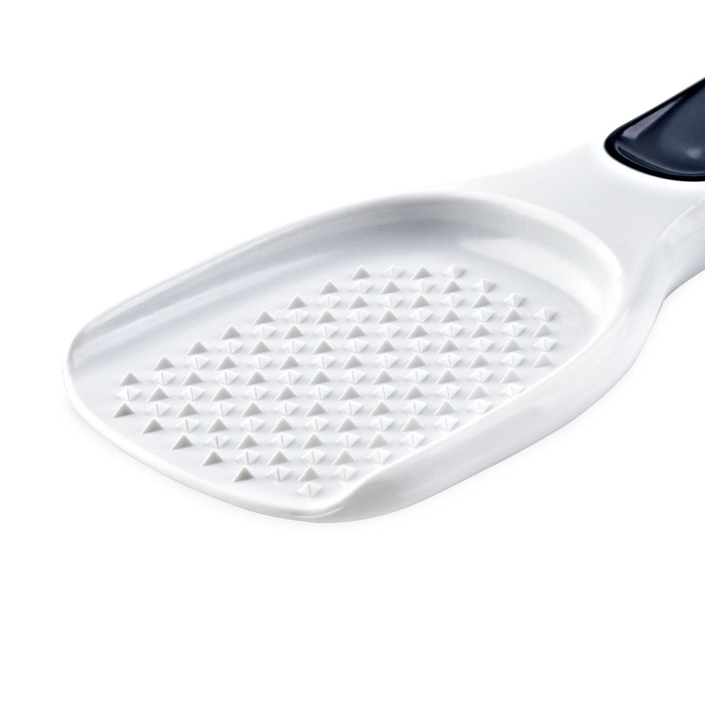 13636-zyliss-19cm-ginger-peeler-grater-2-in-1-kitchen-cutlery-cooking-utensil