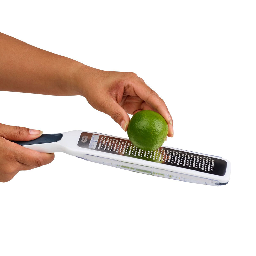 13677-zyliss-smooth-glide-rasp-grater-stainless-steel-zester-white