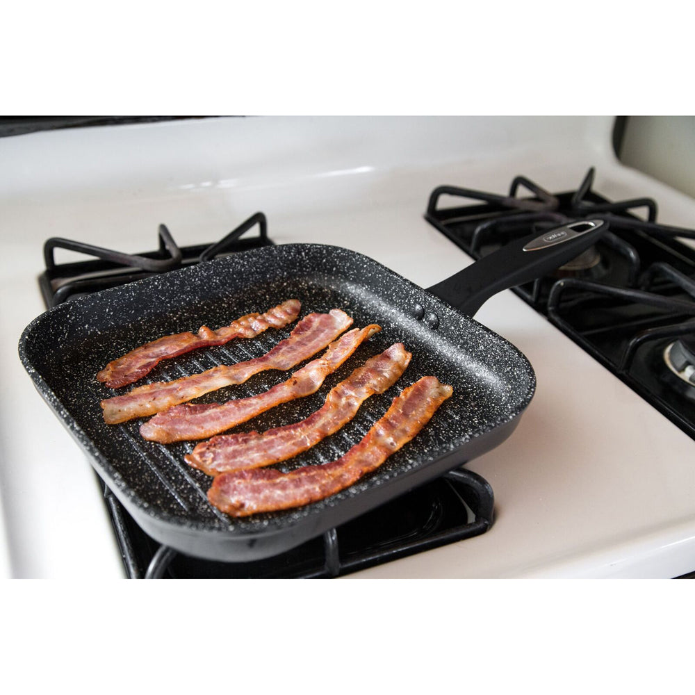 14704-zyliss-ultimate-forged-aluminium-non-stick-26cm-square-grill-pan-black