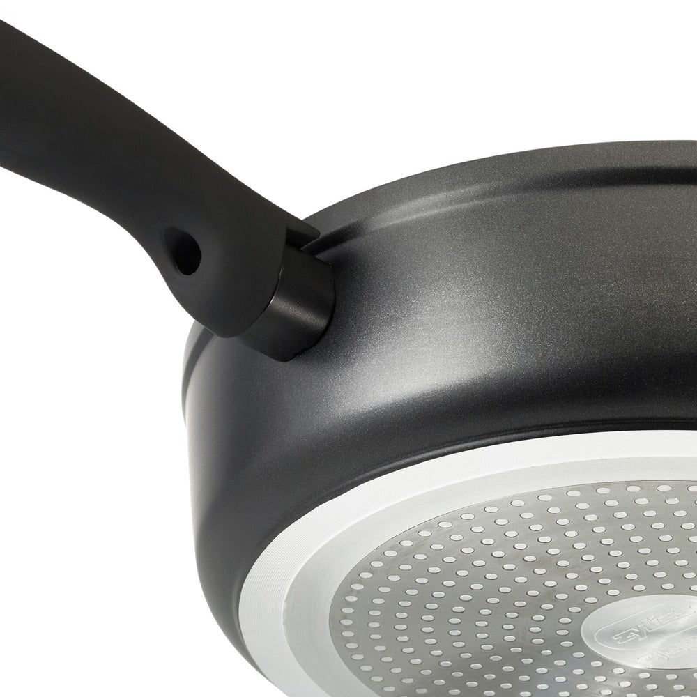 14706-zyliss-ultimate-forged-28cm-non-stick-saute-pan-w-lid-cover-black