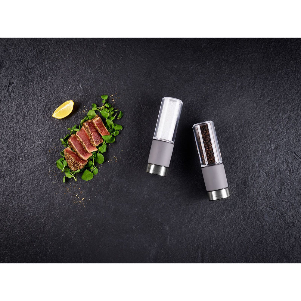 31507-cole-mason-regent-concrete-salt-pepper-mill-gift-set