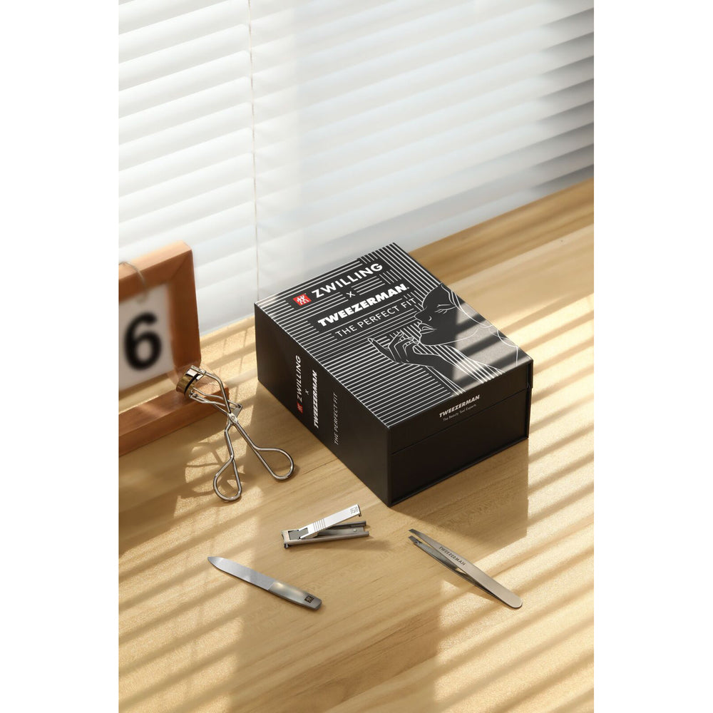 60845-4pc-zwilling-x-tweezerman-the-perfect-fit-nail-clipper-file-tweezer-set