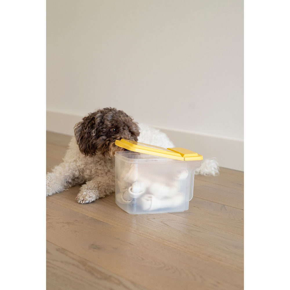 70858-lock-lock-3-2l-cat-dog-pet-flip-top-lid-food-storage-container-yellow