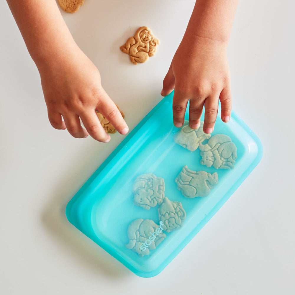73061-stasher-355ml-19cm-silicone-snack-bag-reusable-food-storage-aqua