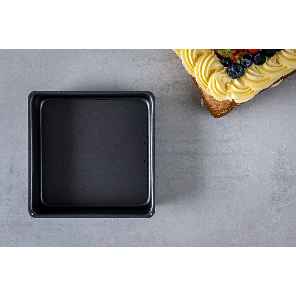 81070-mastercraft-21cm-heavy-loose-base-non-stick-square-deep-cake-pan-black