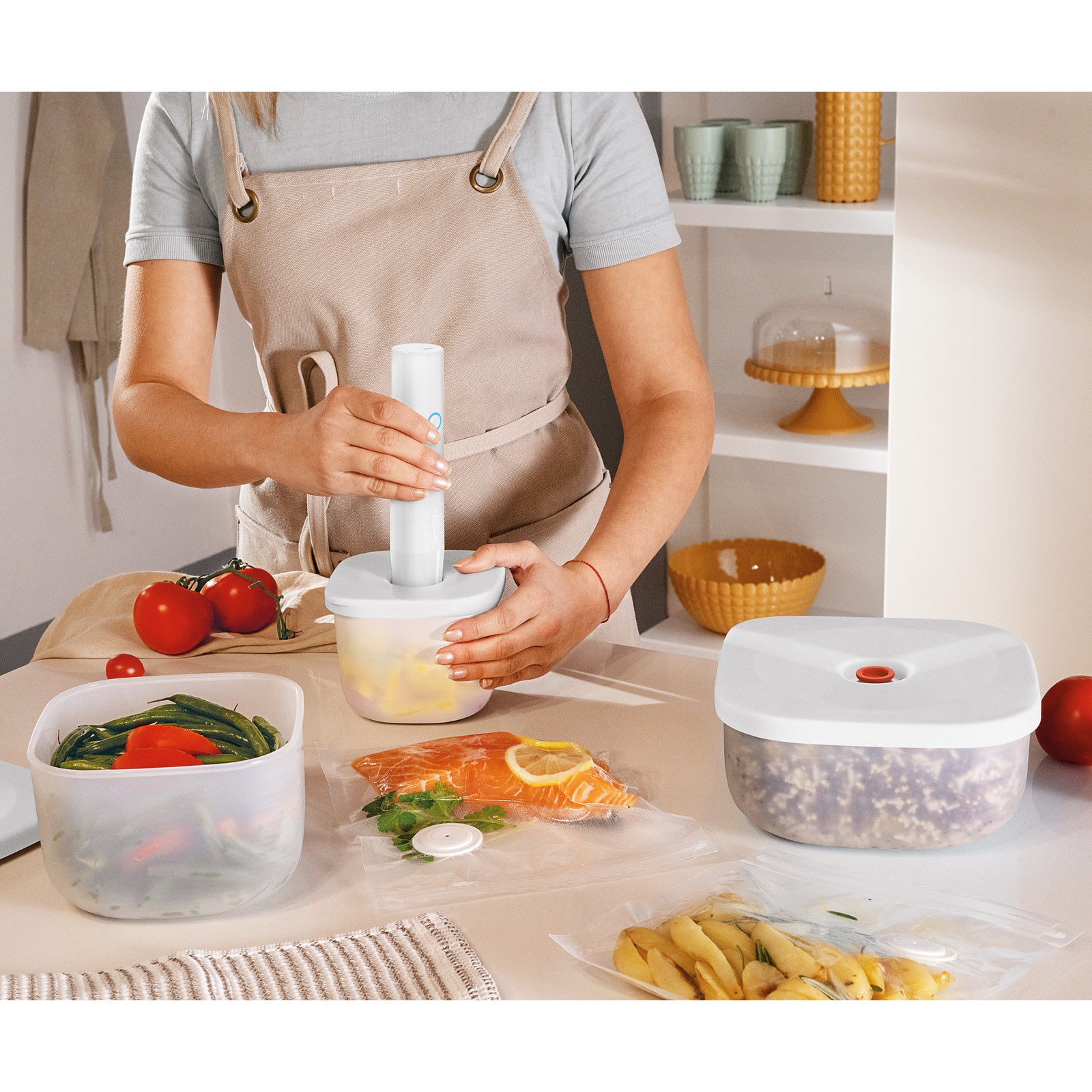 11850011-guzzini-save-it-12-5cm-450ml-shallow-vacuum-containers-s-white